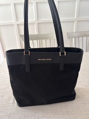 Black Michael Kors bag